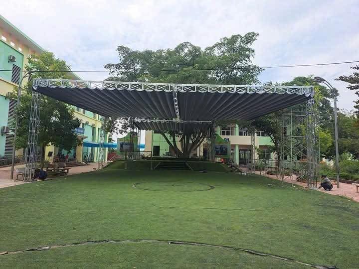 Hoàn thiện mái xếp 