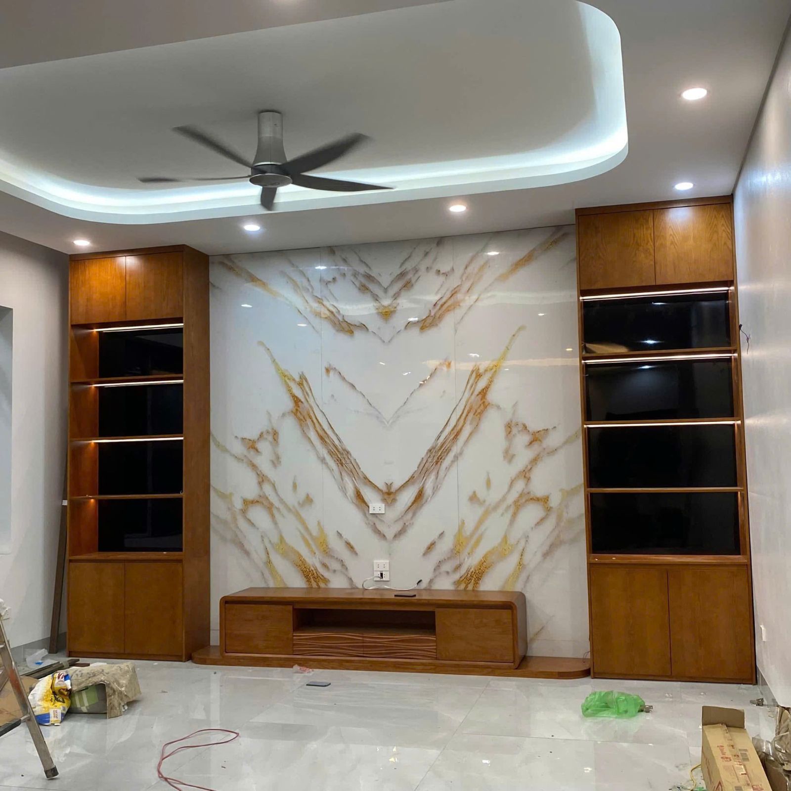 Thiết kế kệ vách tivi