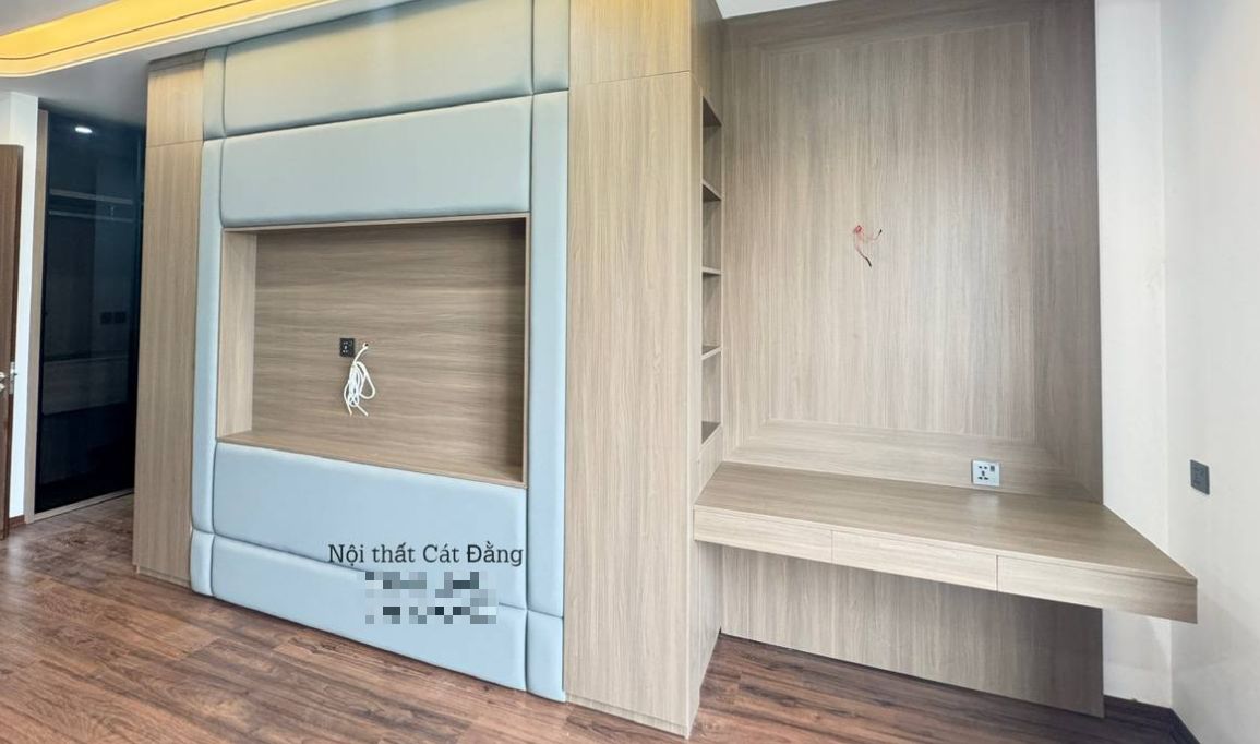 Hệ tủ trang trí kết hợp bàn làm việc