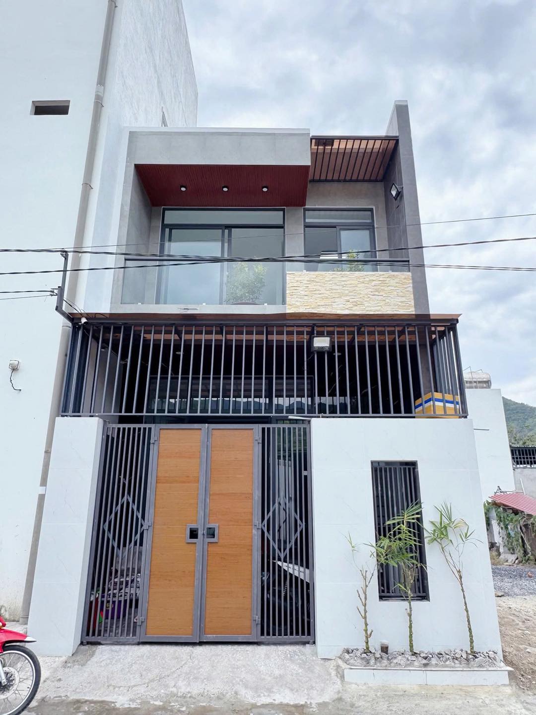 Thi công nhà phố 2 tầng 