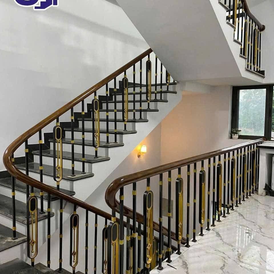 Cầu thang sắt nghệ thuật 