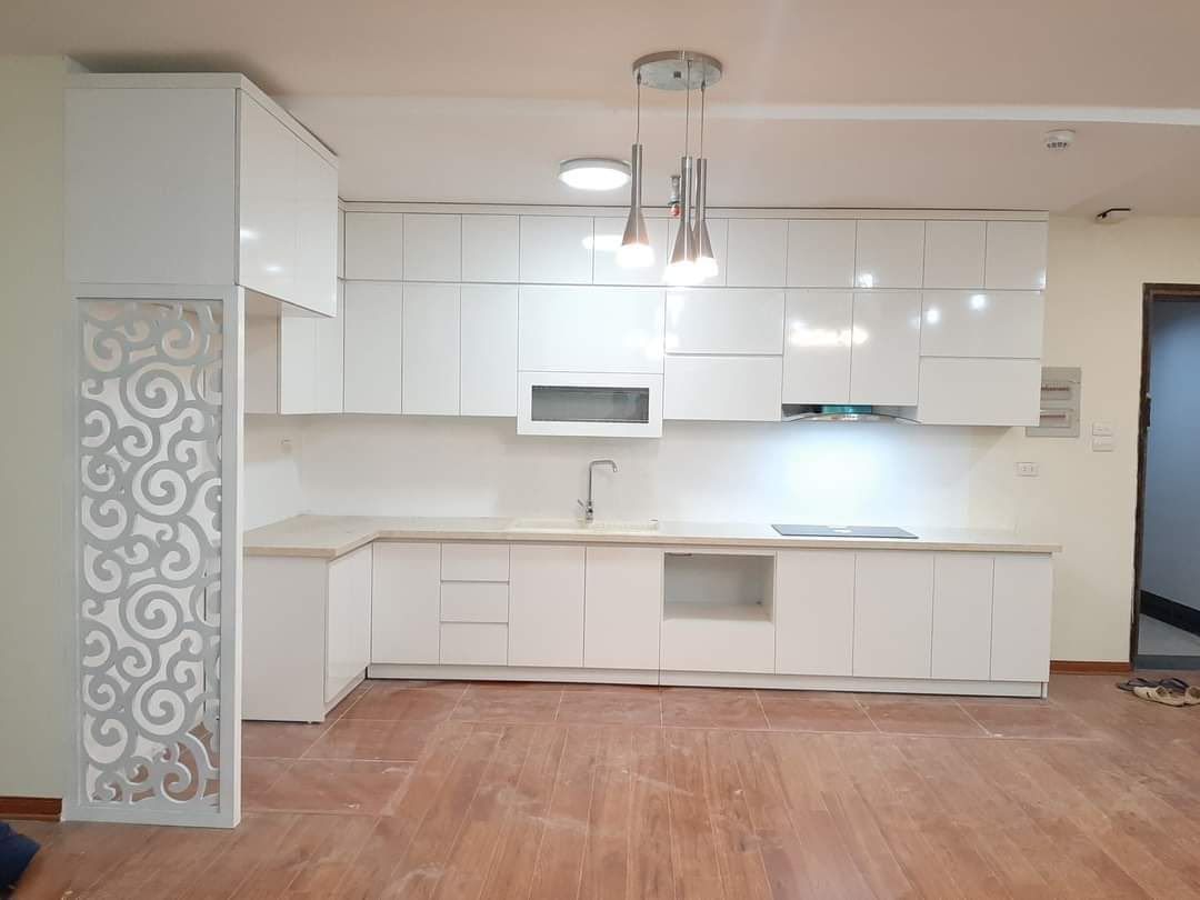 Thi công tủ bếp chữ L 