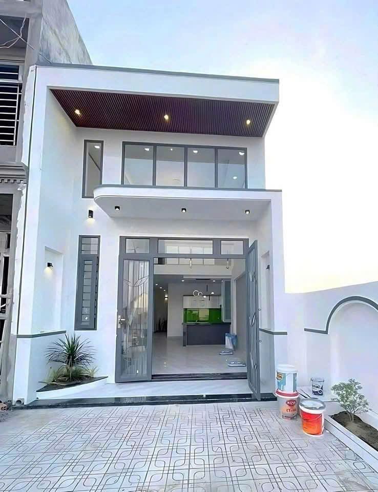 Nhà phố hai tầng