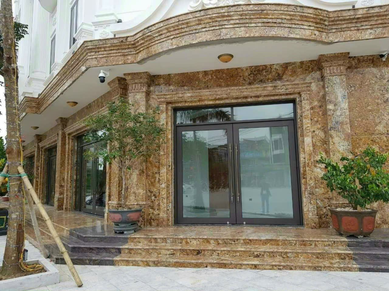 Thi công đá ốp mặt tiền 