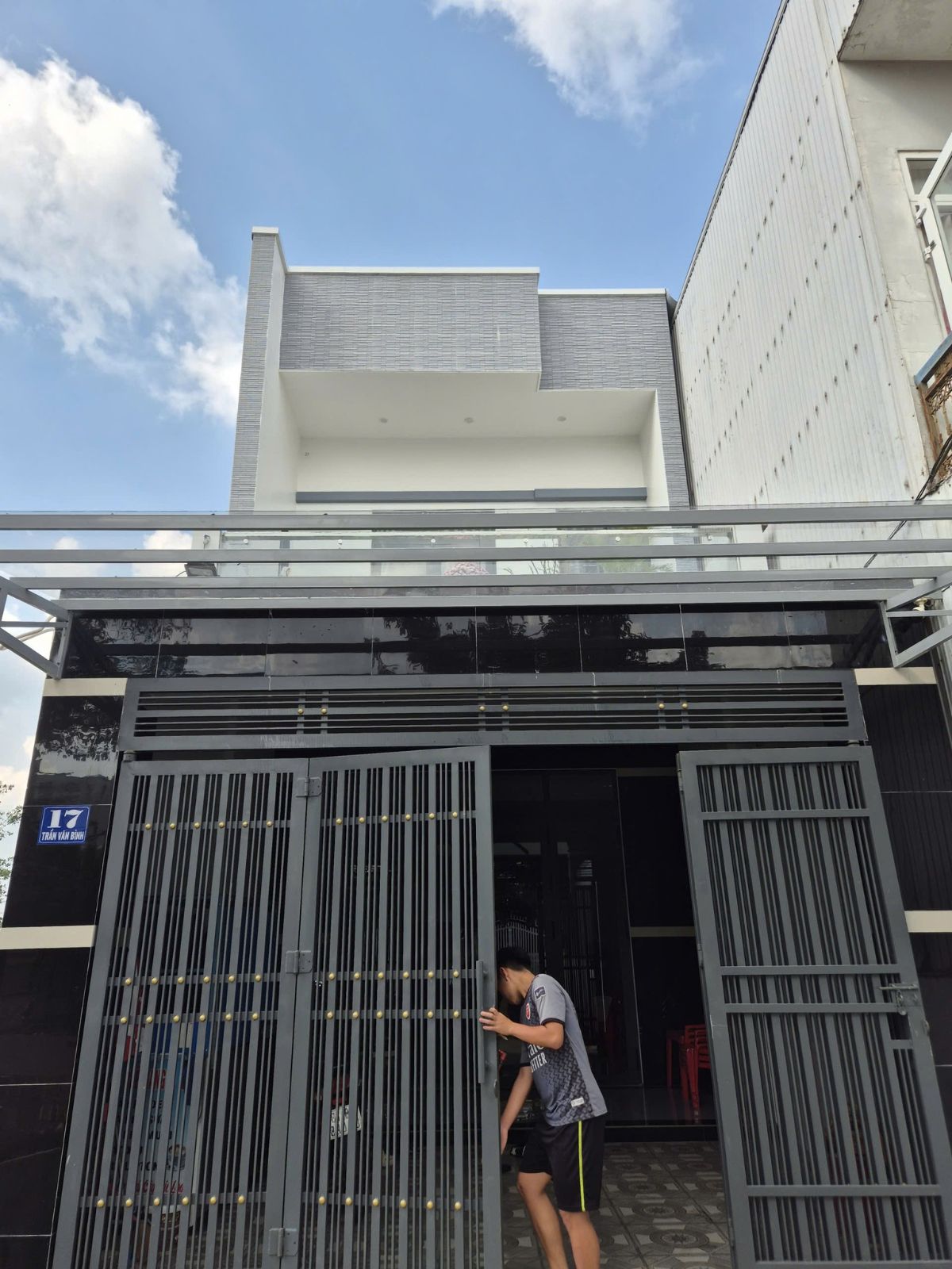 Cửa cổng sắt 