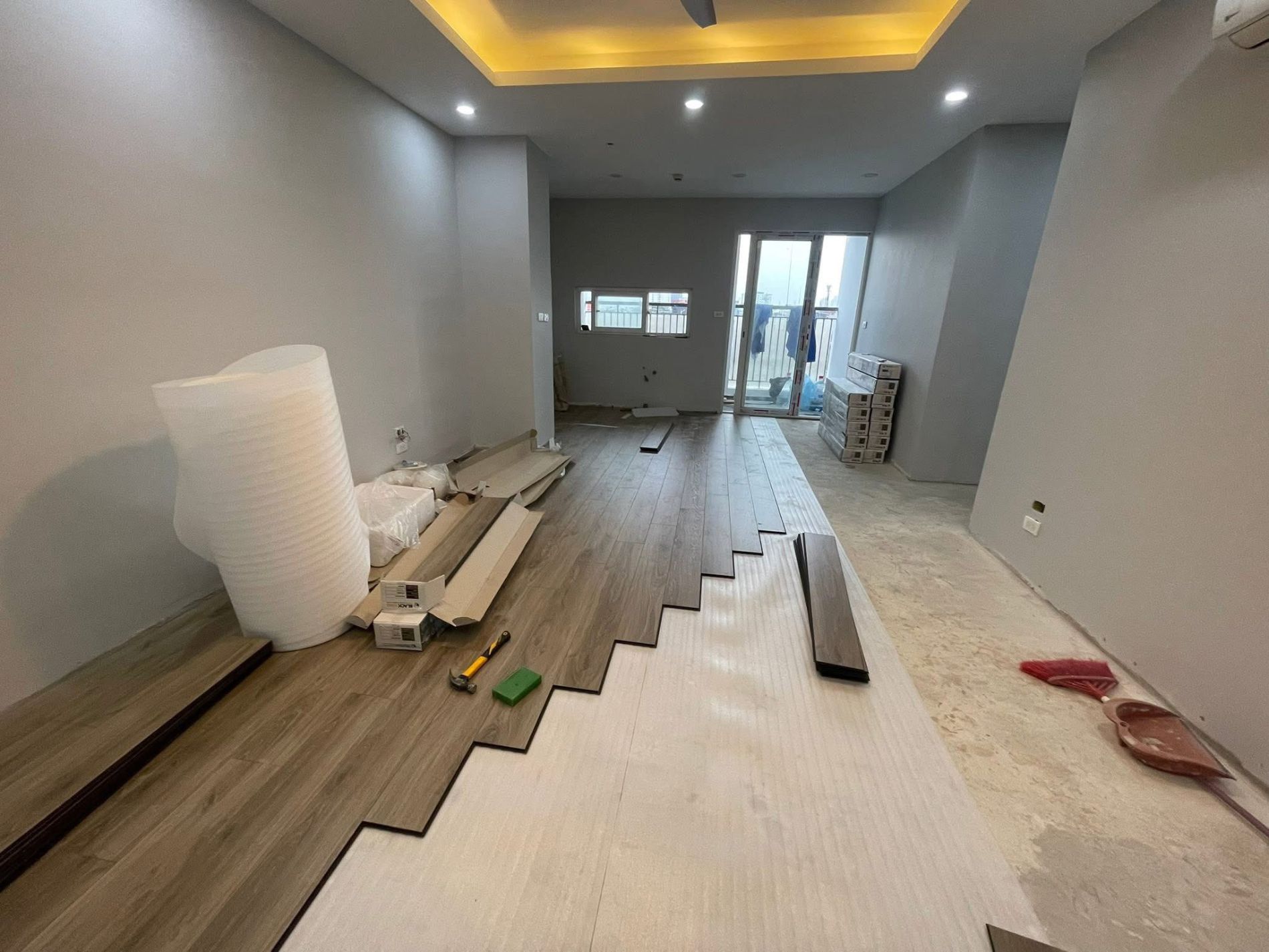 Thi công lát sàn gỗ công nghiệp