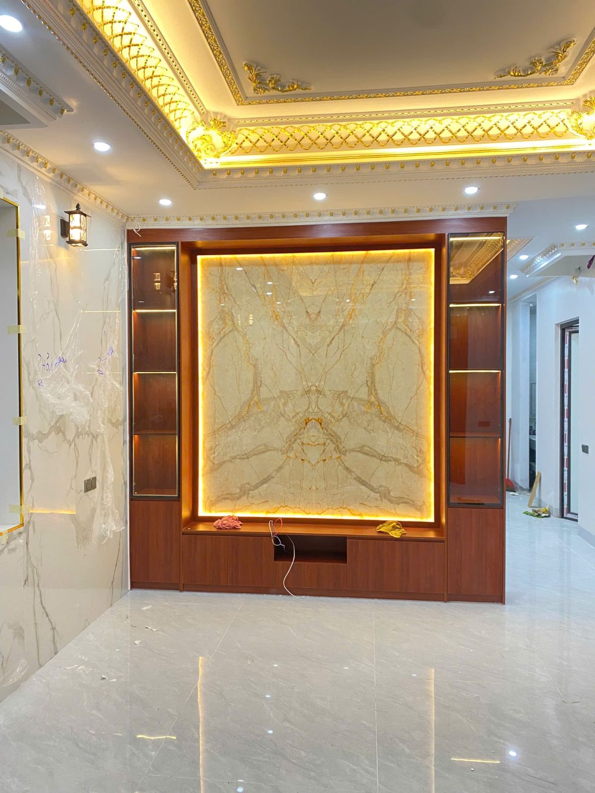 Hệ vách tivi hiện đại