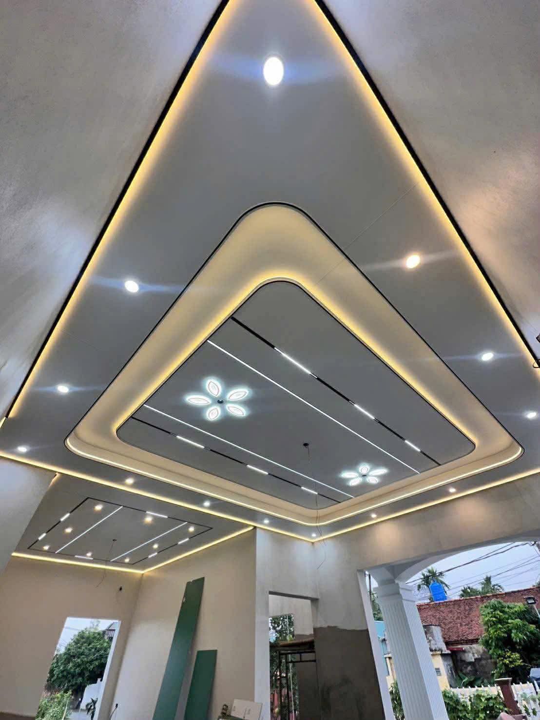 Trần nhôm giật cấp 