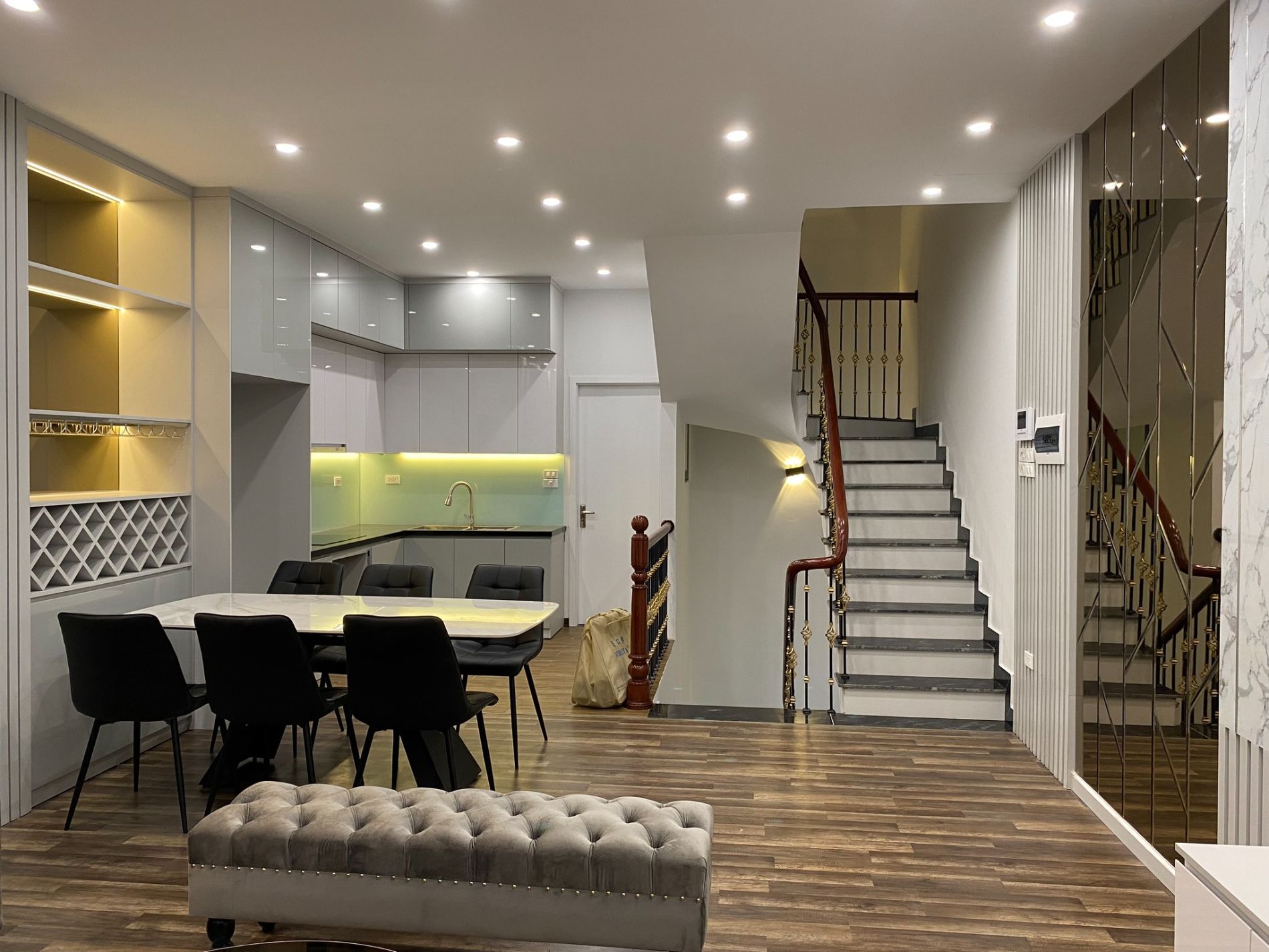 Thi công nội thất nhà phố hiện đại  