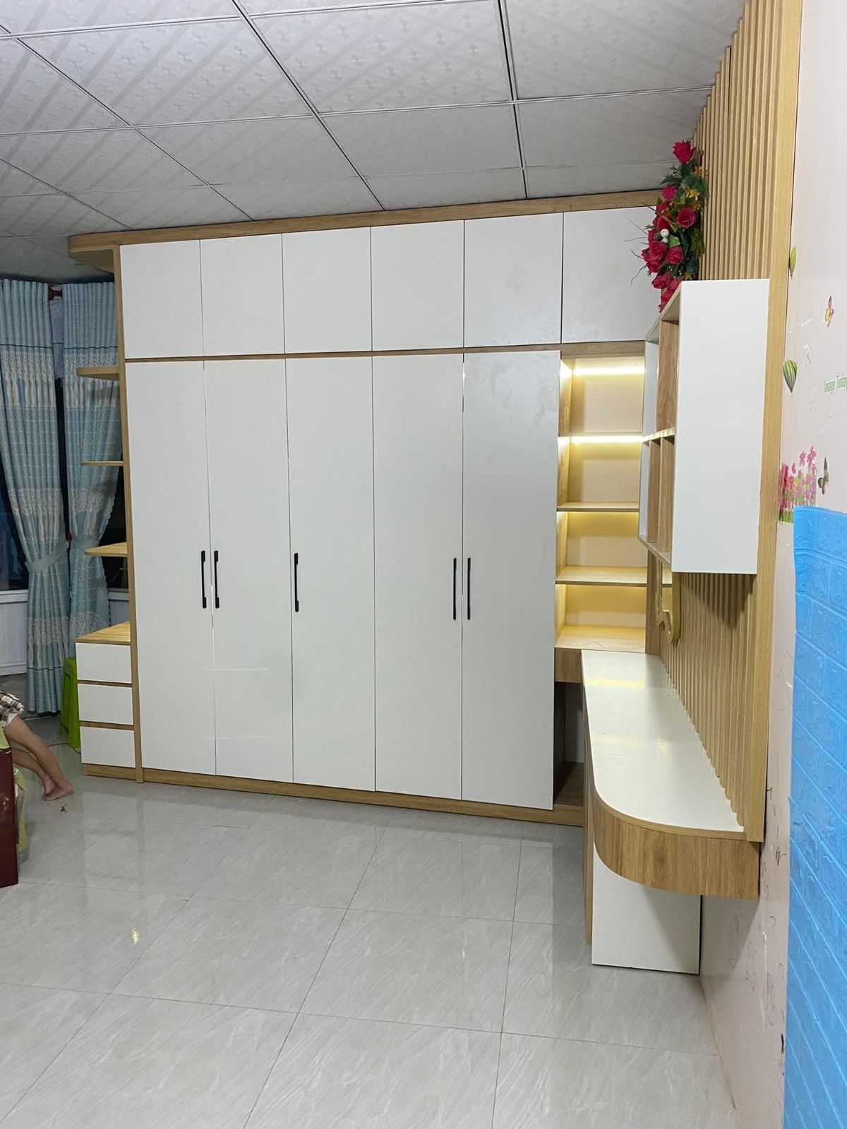 Tủ quần áo hiện đại