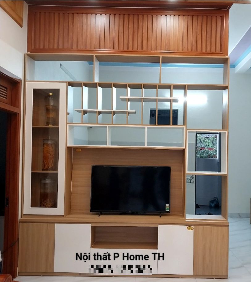 Vách ngăn kệ tivi