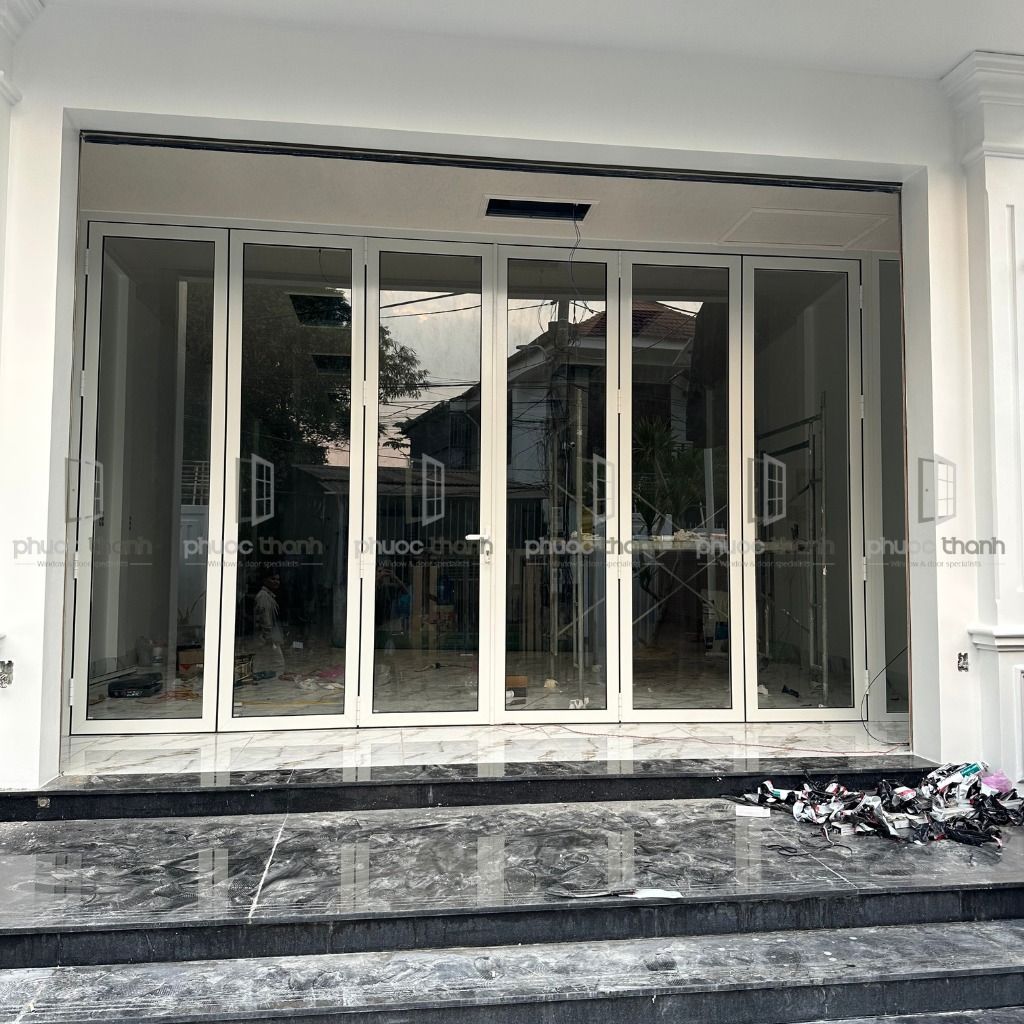 Cửa nhôm kính 