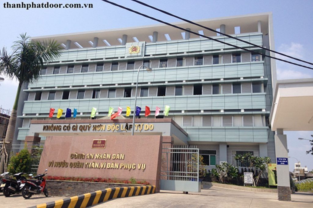 Thi công cửa nhôm kính