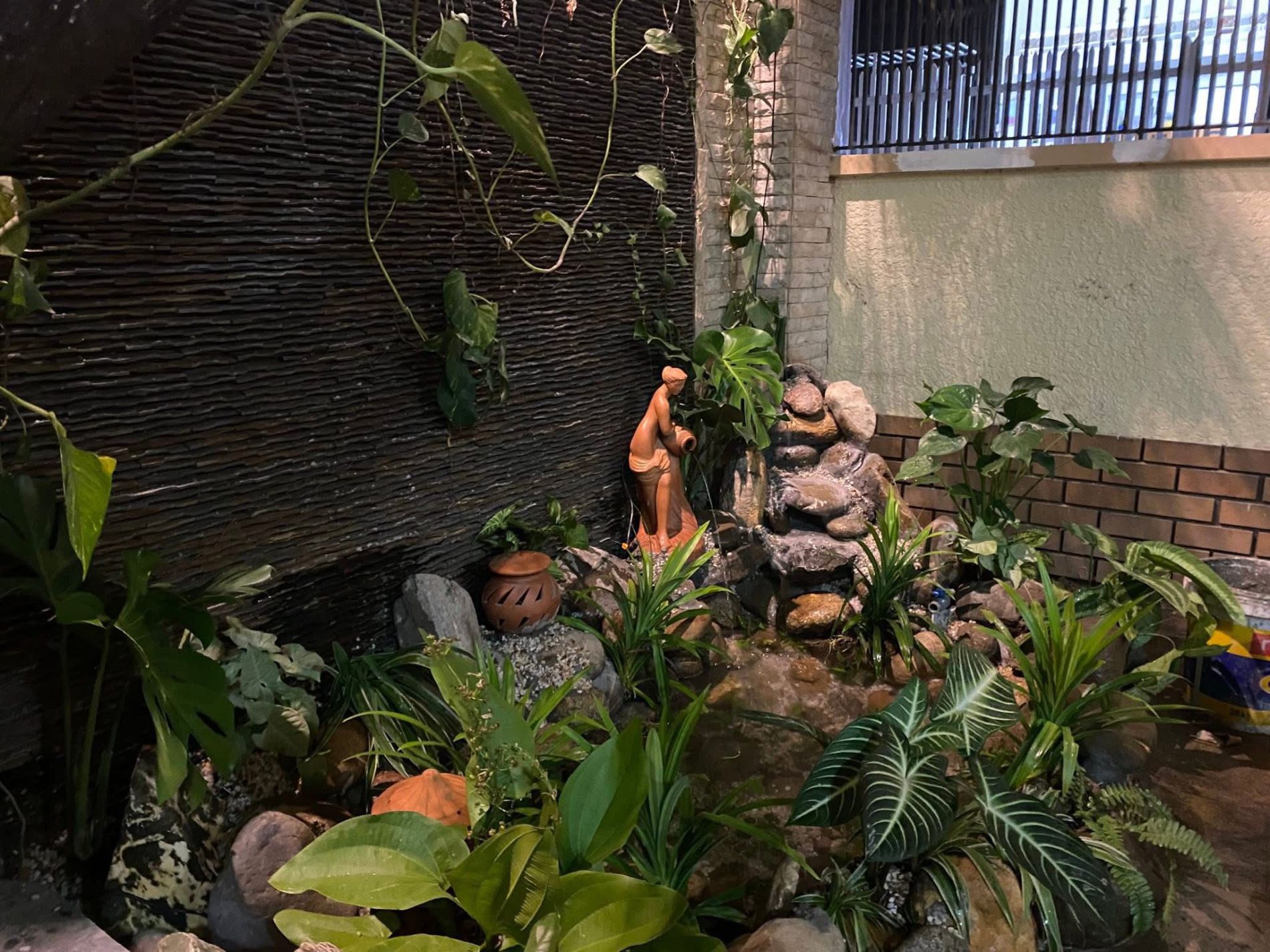Tiểu cảnh sân vườn 