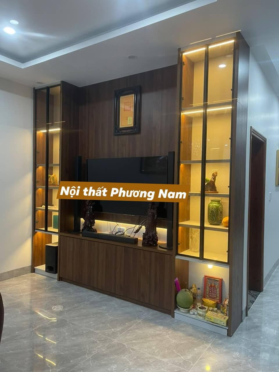 Vách ngăn hệ tủ tivi