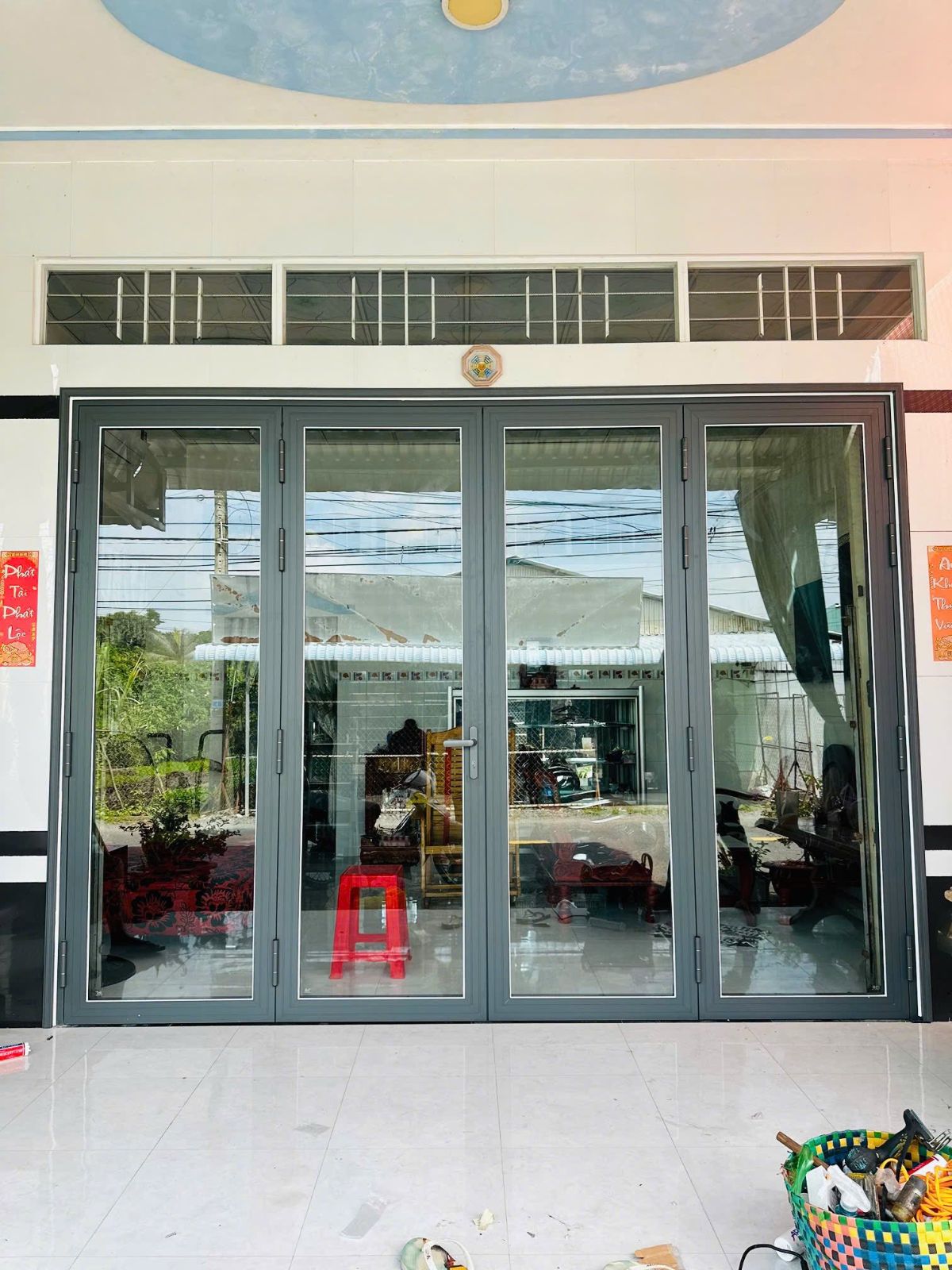 Cửa nhôm 4 cánh 