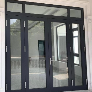 Cửa chính 4 cánh nhôm kính