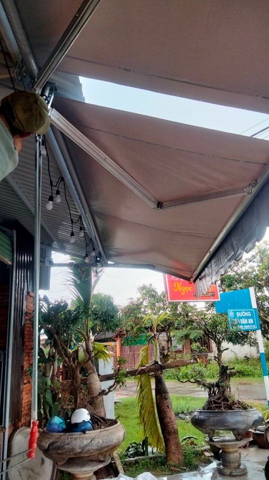 Mái hiên di động 
