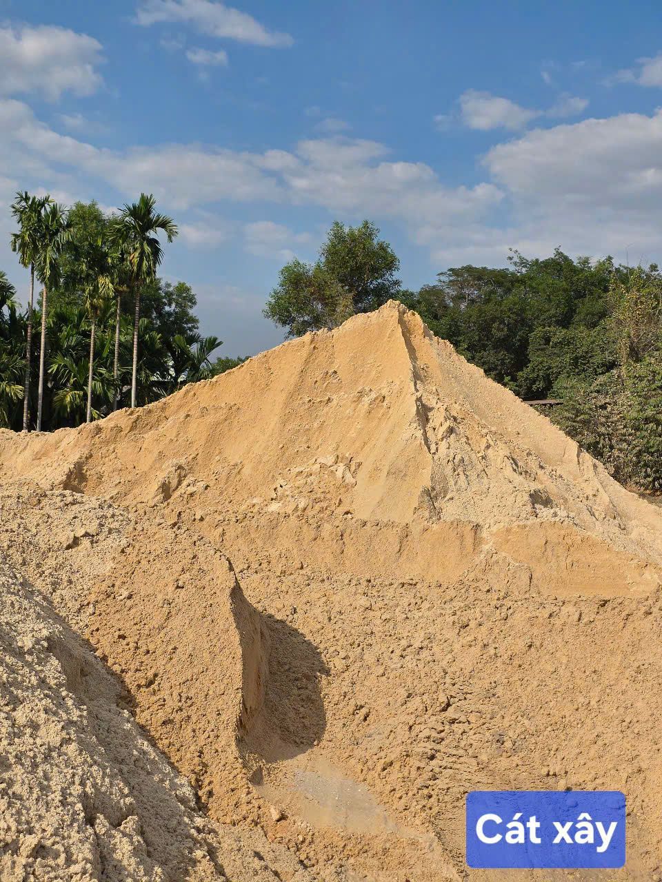 Cát xây dựng 