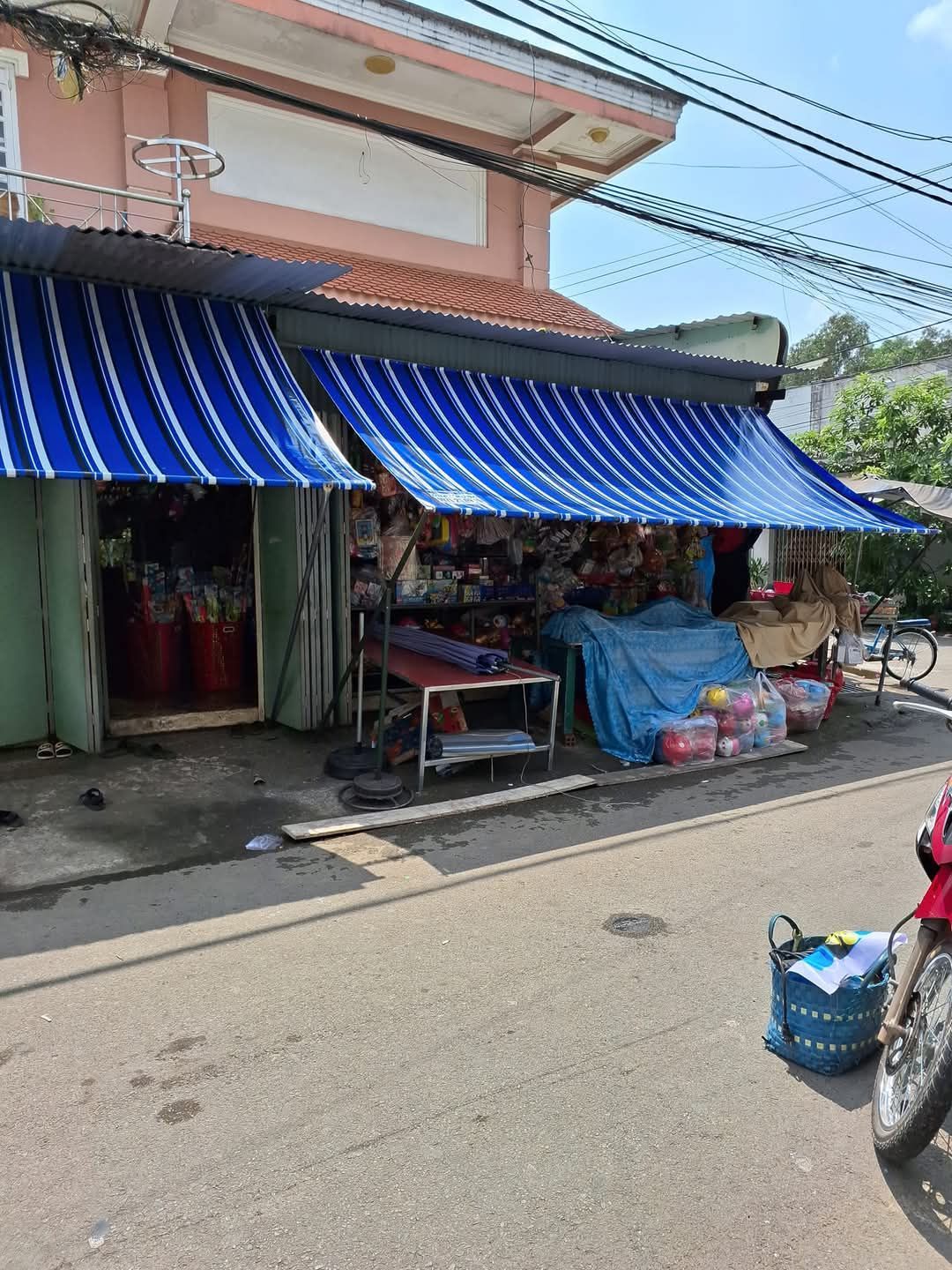 Mái hiên di động