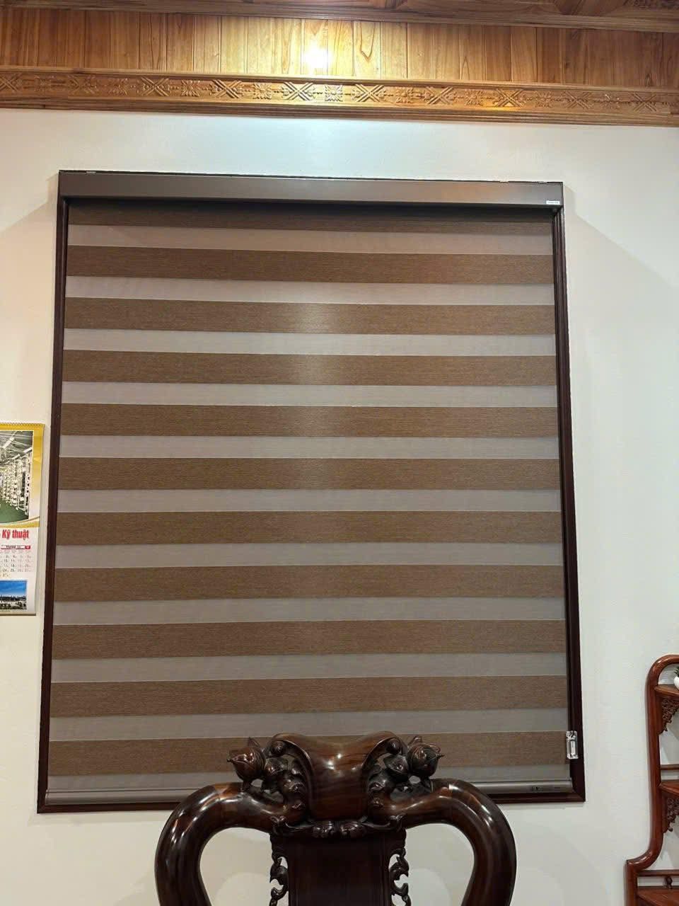 Rèm cuốn cầu vồng 