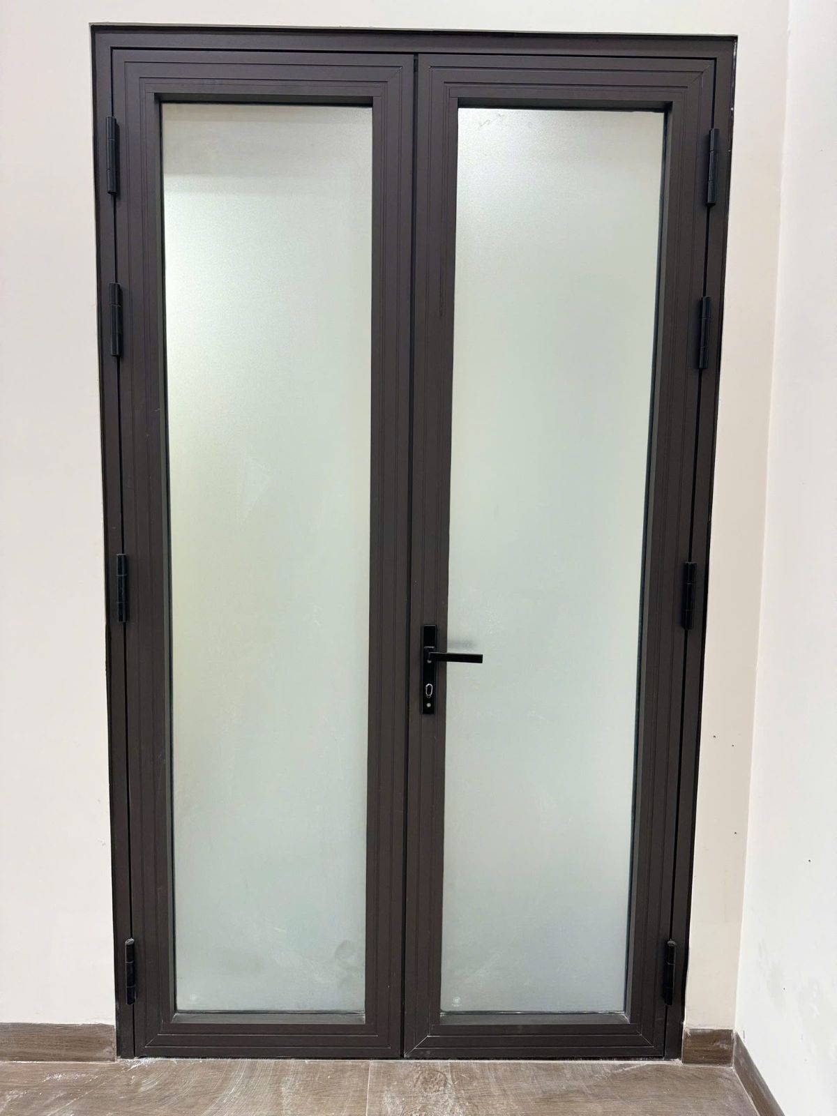 Cửa nhôm kính 2 cánh 