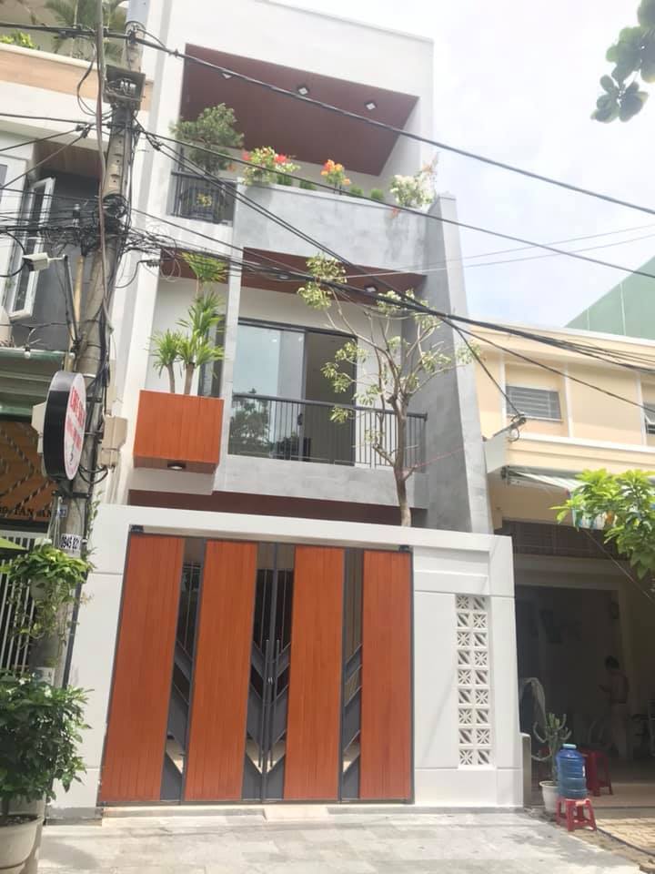 Ngôi nhà phố 3 tầng 