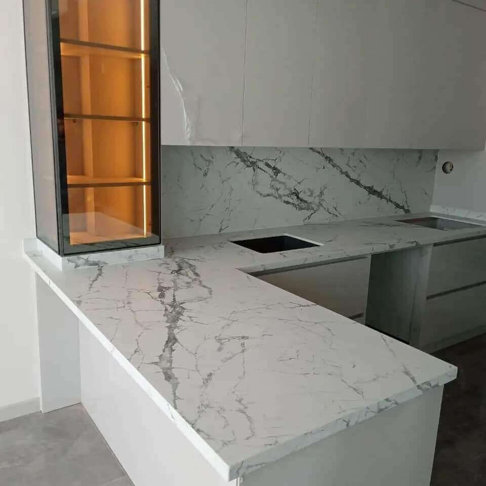 Thi công đá ốp bếp 