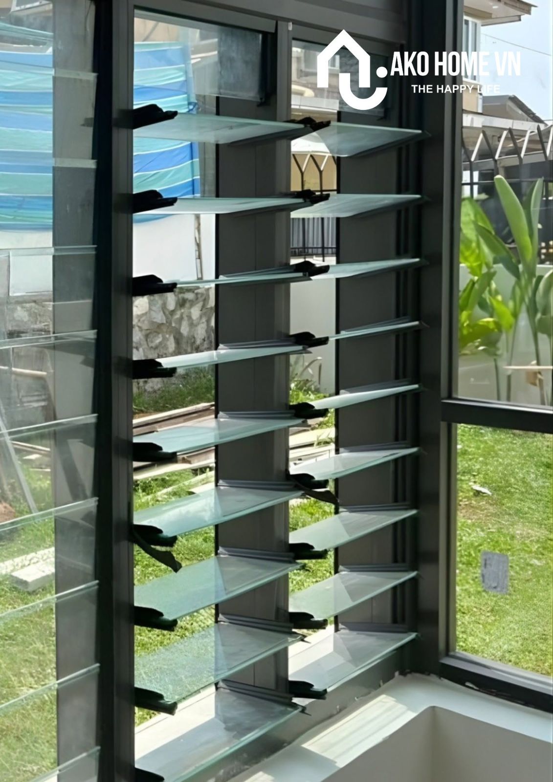 Cửa sổ chớp lật