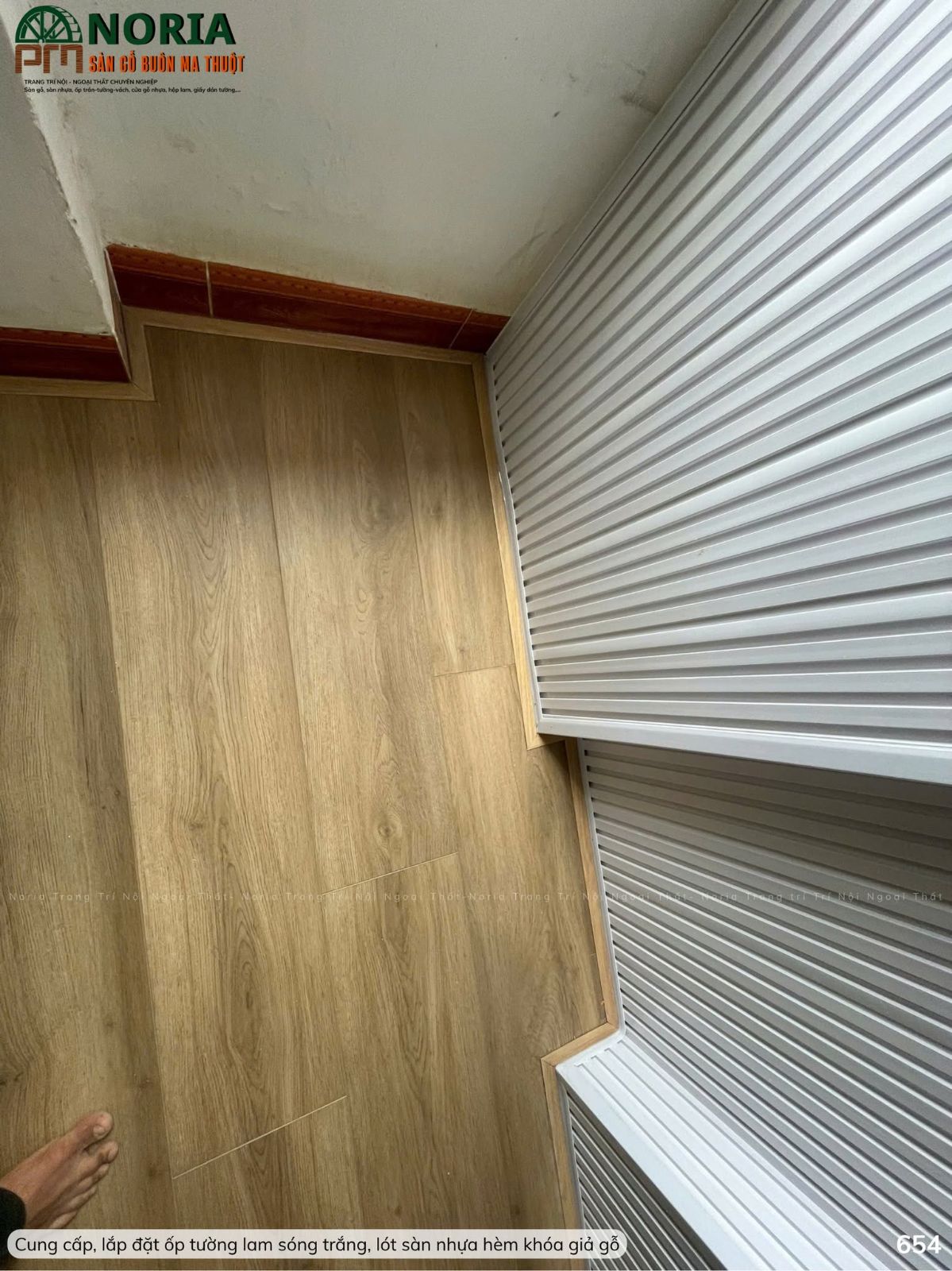 Sàn nhựa hèm khóa giả gỗ