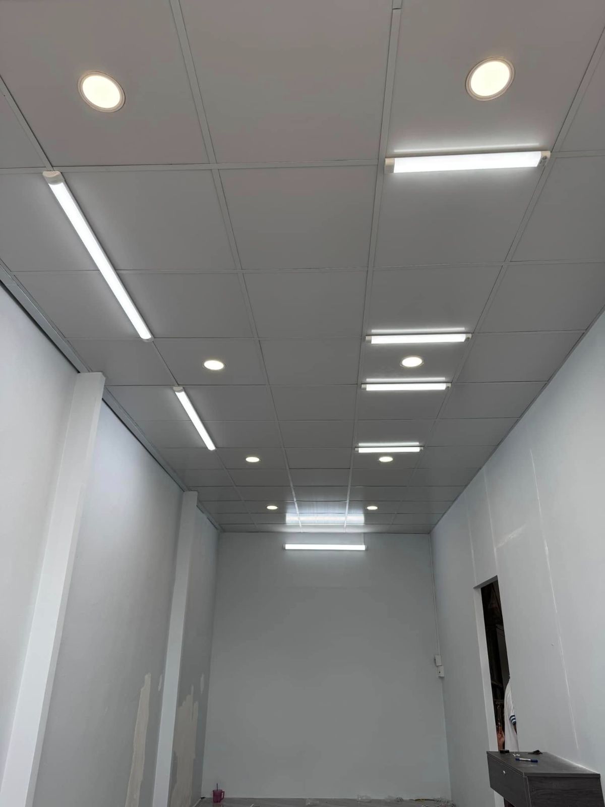 Lắp hệ thống đèn LED