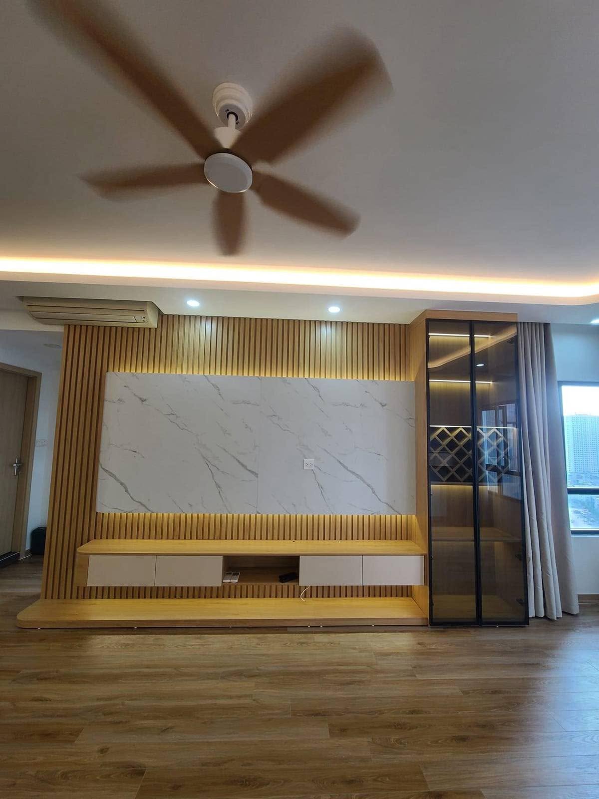 Kệ vách tivi 