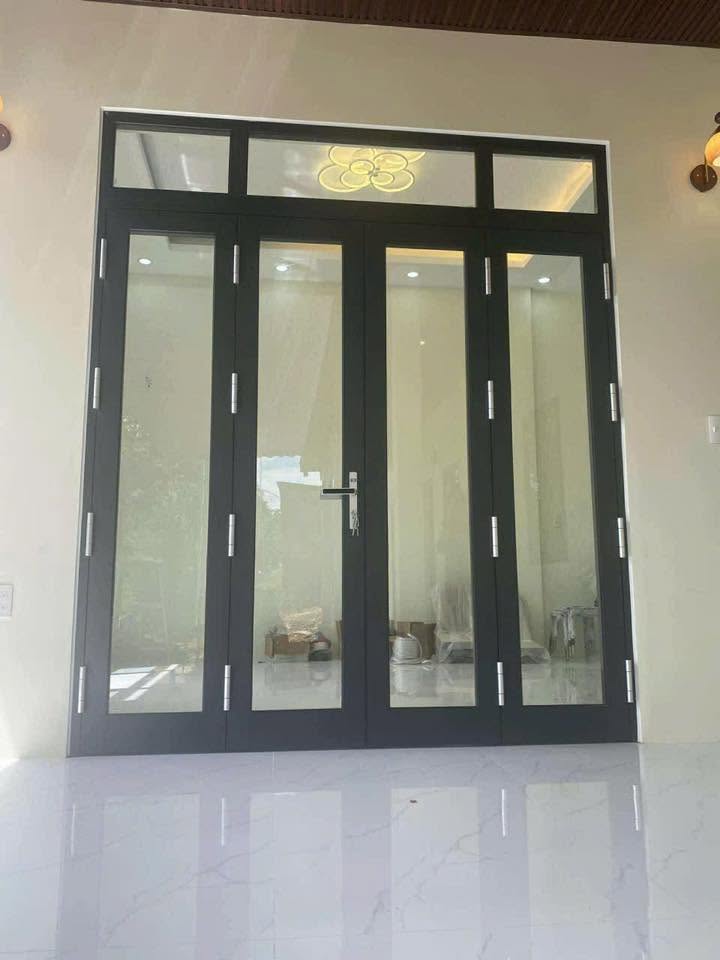 Bộ cửa nhôm kính 4 cánh 