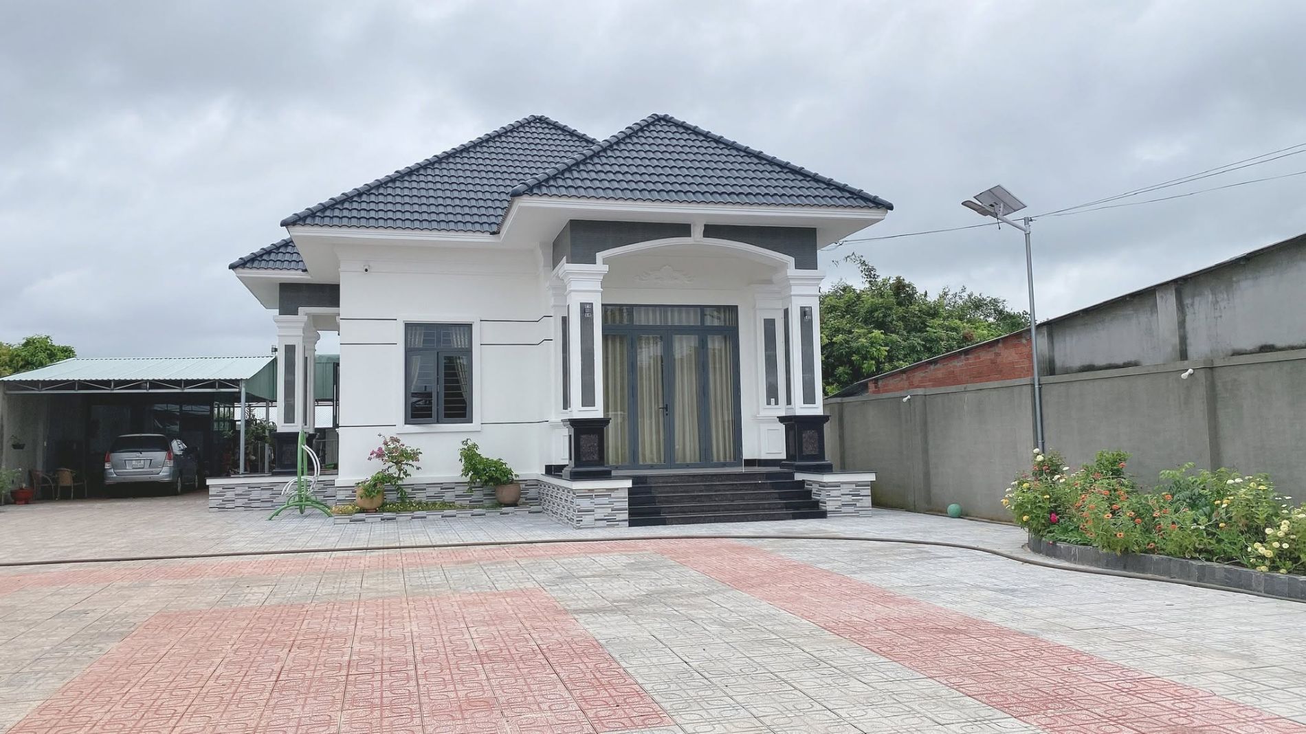 Nhà cấp 4 mái Thái 
