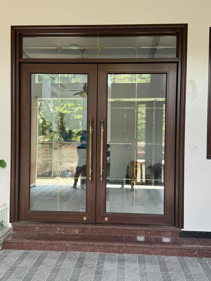Cửa nhôm kính 