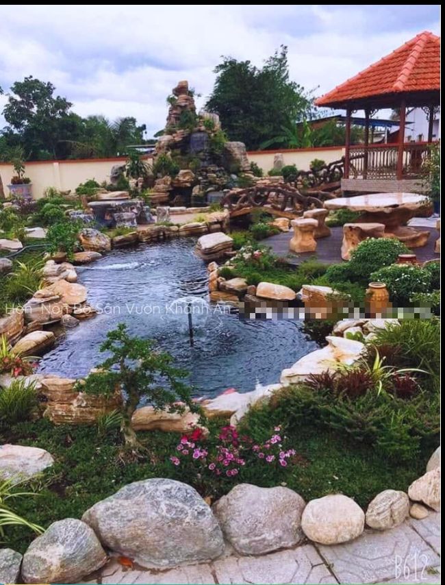 Thi công sân vườn hồ cá koi