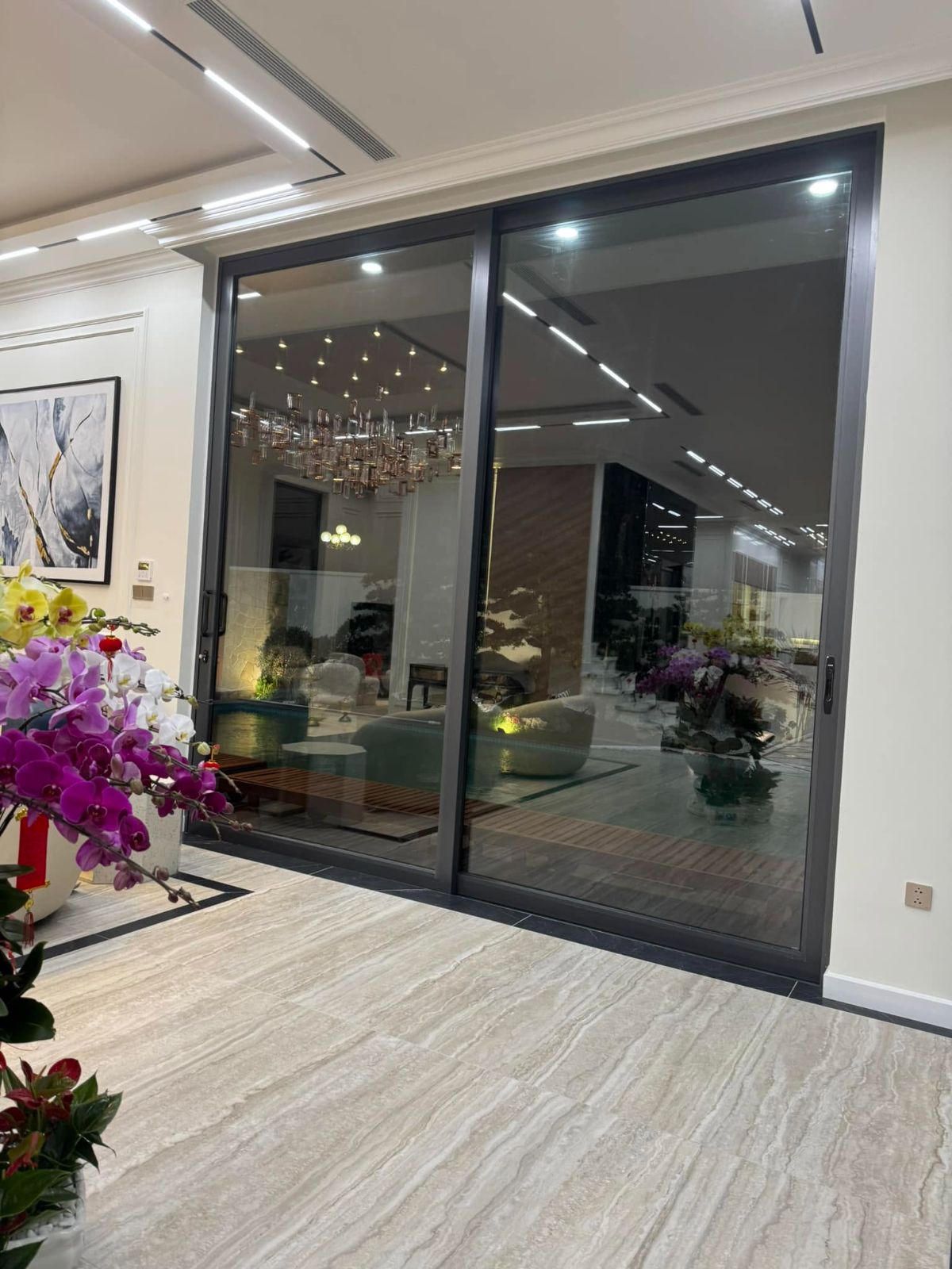 Lắp đặt hoàn thiện nhôm kính 