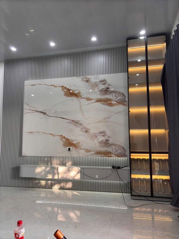 Thi công kệ tivi hiện đại