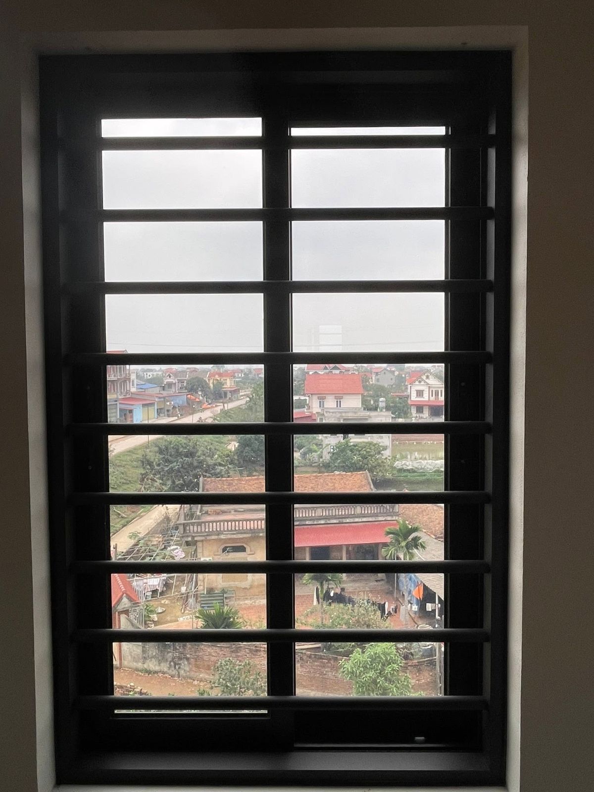 Cửa sổ nhôm hai cánh 