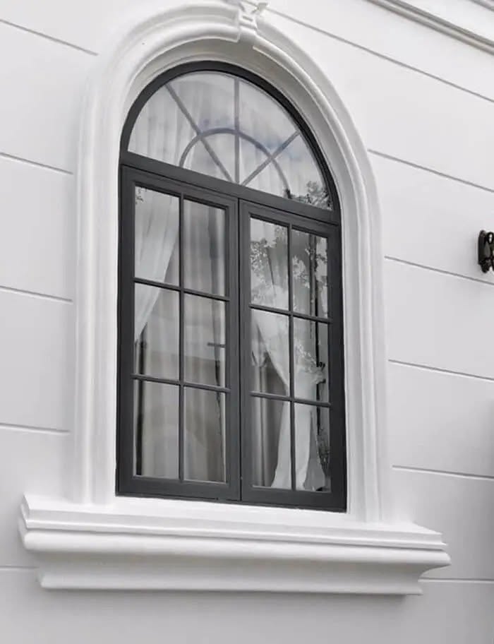 Cửa nhôm kính uốn vòm