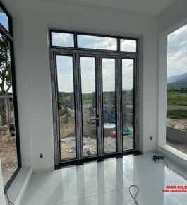 Lắp cửa nhôm