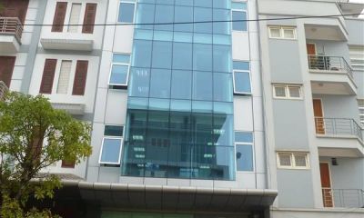 Vách kính mặt dựng