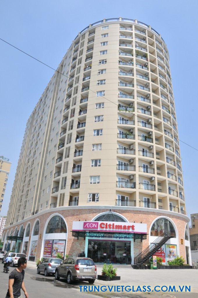 Lắp cửa nhôm kính