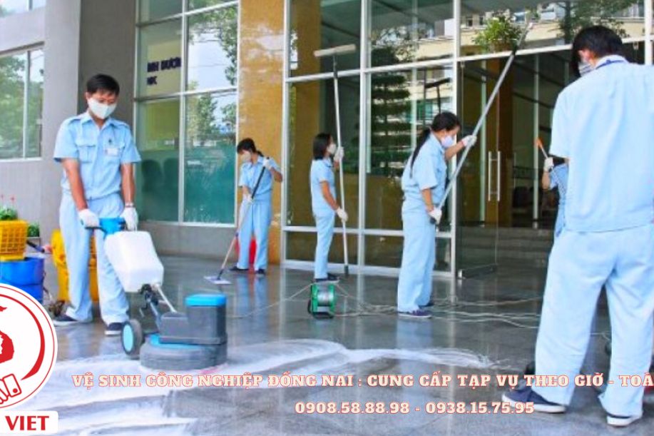 Vệ sinh công ty
