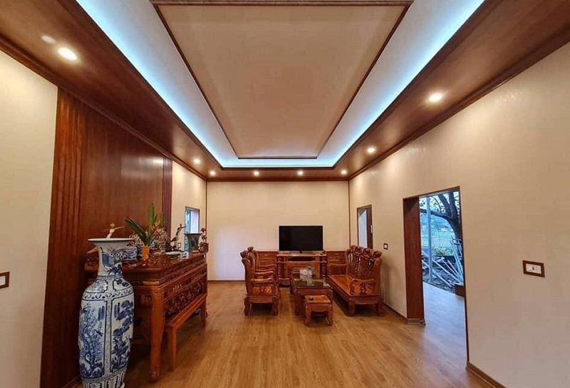 Ốp tường giả gỗ 