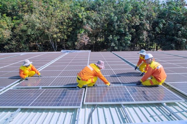 Lắp đặt điện mặt trời