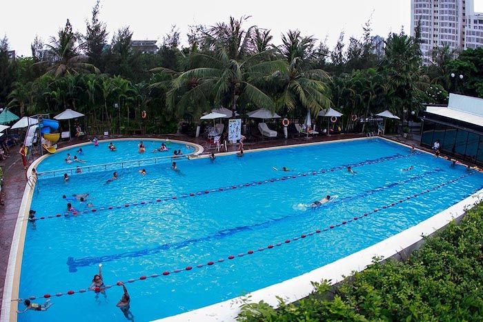 Hồ bơi công cộng