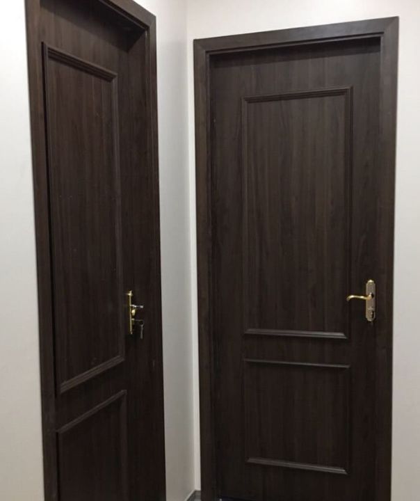 Lắp đặt cửa gỗ chịu nước