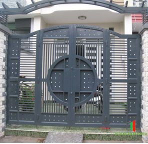 Cửa công sắt