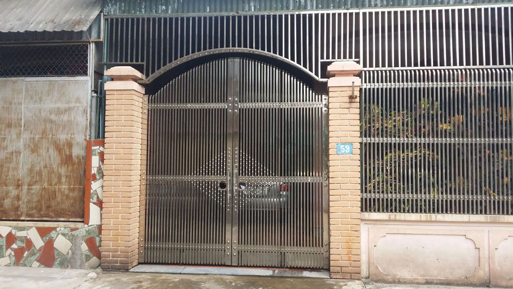 Cửa inox